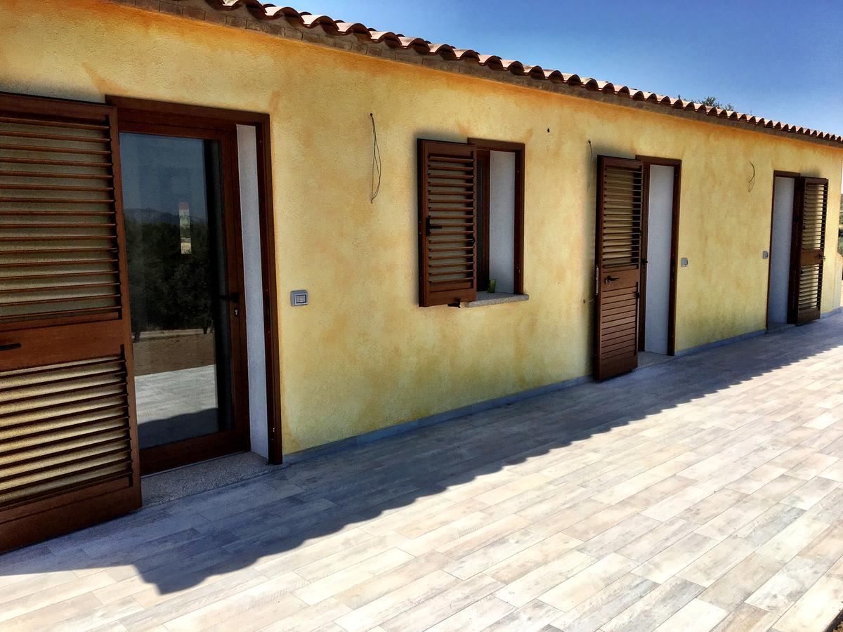 Molti Mari B&B Resort Olbia Exterior photo